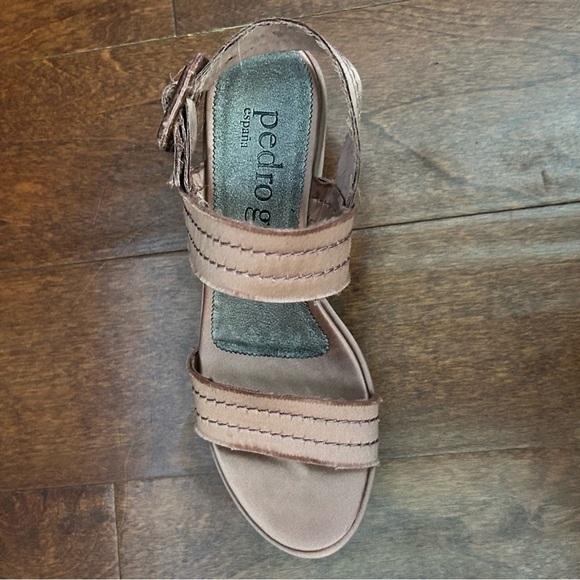 Pedro Garcia Decima Satin Platform Sandals in Metallic Rose, Size US 7/EU 37 - Picture 8 of 14